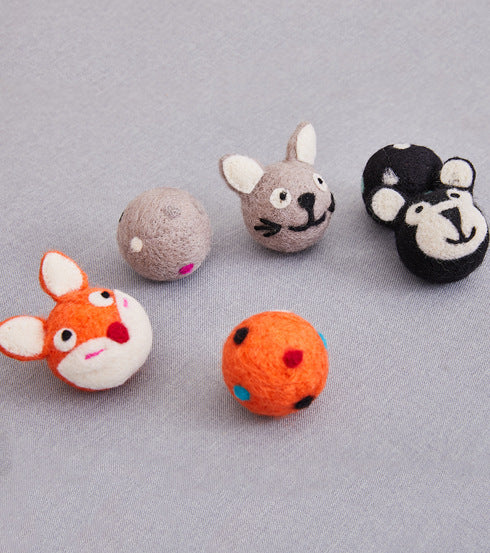 Colorful Felt Stretch Ball Cat Toy Ball Pet