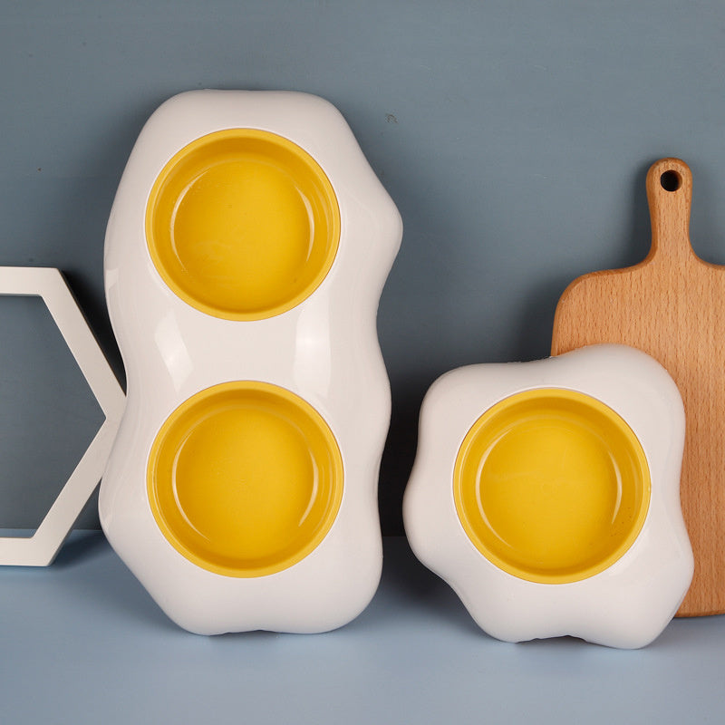 Egg-shaped Pet Drinking Bowl Feeder