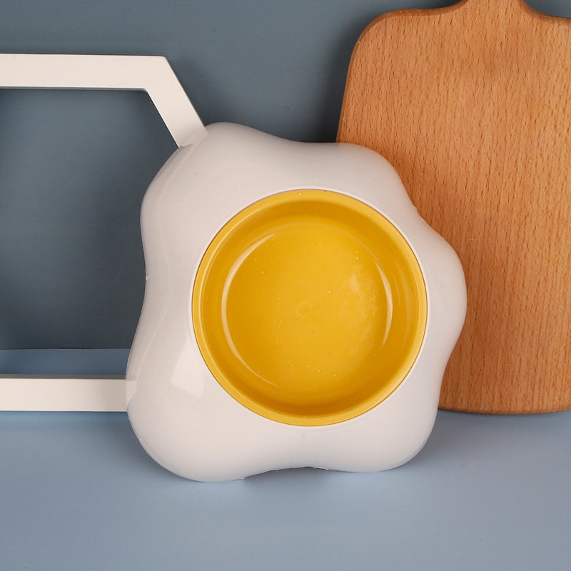 Egg-shaped Pet Drinking Bowl Feeder